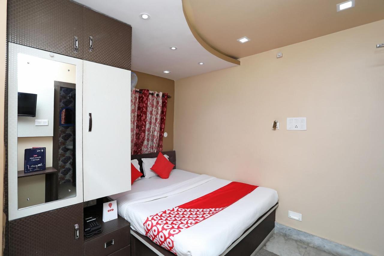 Oyo 9975 Hotel Asmeet Kolkata Exterior photo